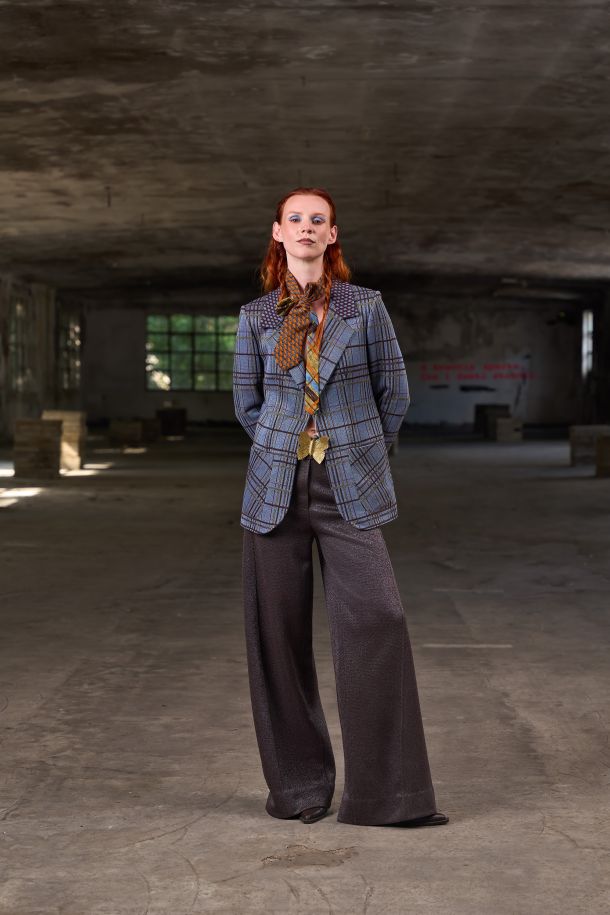 Roberta Redaelli AI 2026-27 PAPILIO, RSA141 pantaloni con finta patta e con tasche in maglia jacquard DINAMI-TECS castagna