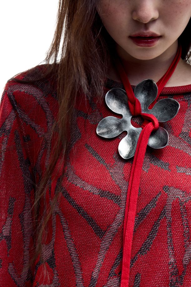 Roberta Redaelli primavera estate 2026, AL317 cintura fiore grande con bindelli corallo