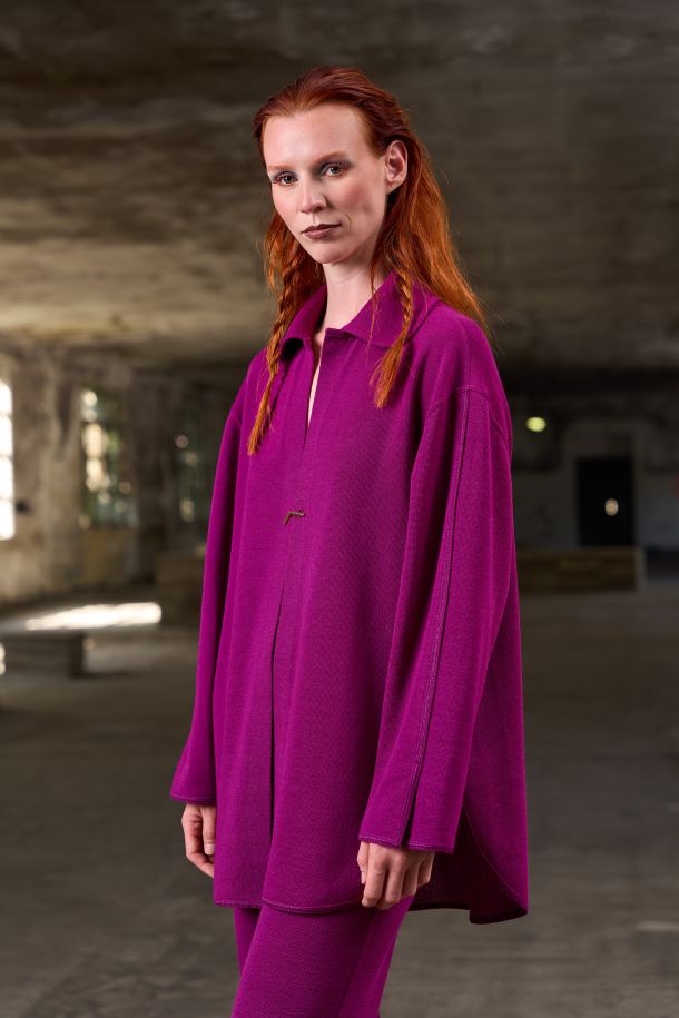 Roberta Redaelli AI 2026-27 PAPILIO, R1373 camicia con collo tondo e gemello in maglia di lana barbabietola