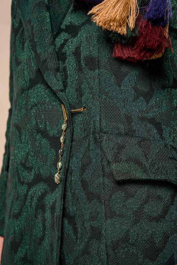 Roberta Redaelli fall winter 2025-26, RSA124 Double-breasted jacket with cufflink in DINAMI-TECS brocade jacquard knit