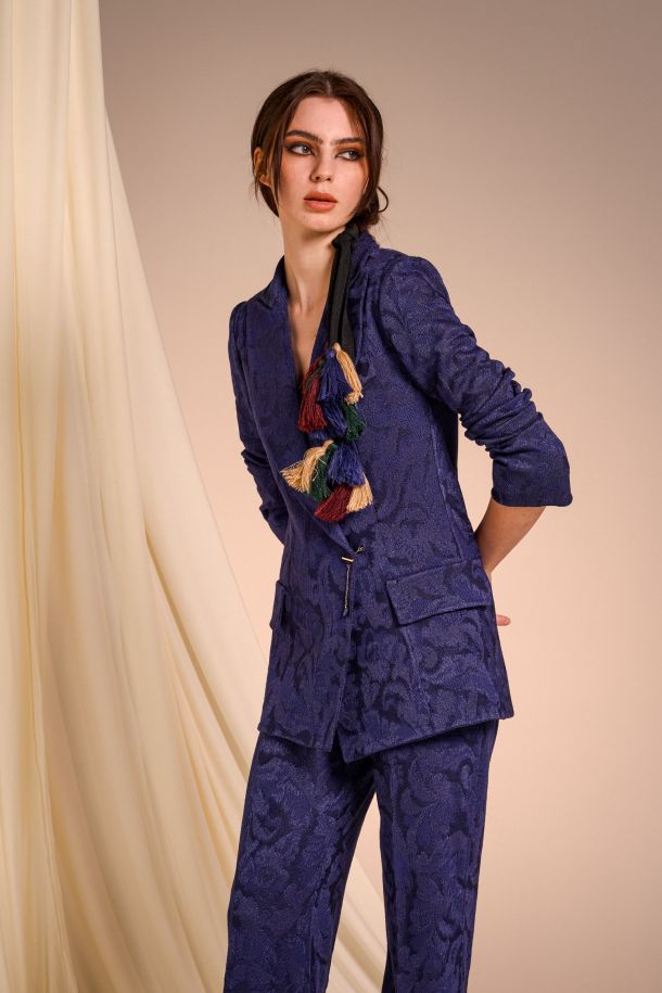 Roberta Redaelli AUTUNNO INVERNO 2025-26, RSA139 giacca doppiopetto con gemello in maglia jacquard dinami-tecs broccato zaffiro